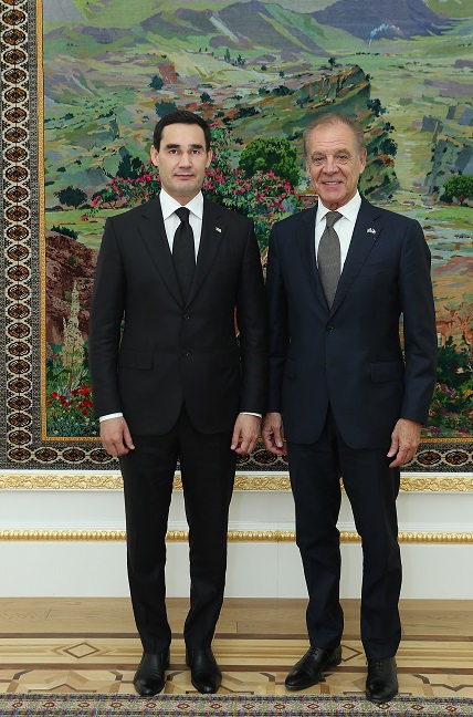 Le président Berdymoukhamedov avec Gilles Rémy